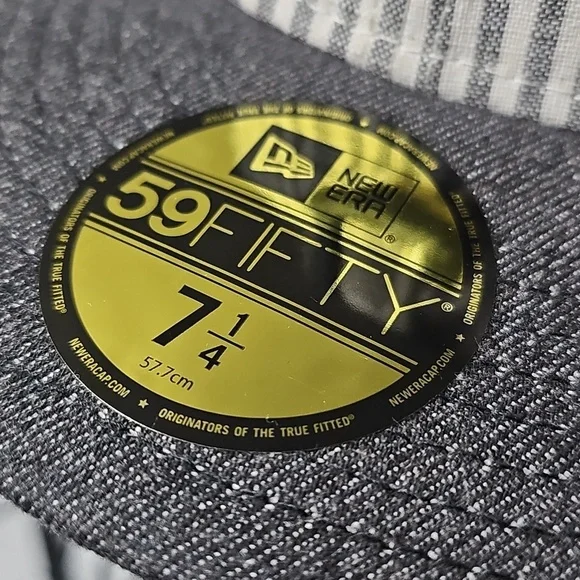 Cleveland Guardians Pinstriped Seersucker Promodel Hat Cap Size 7 1/4 New - Picture 4 of 8